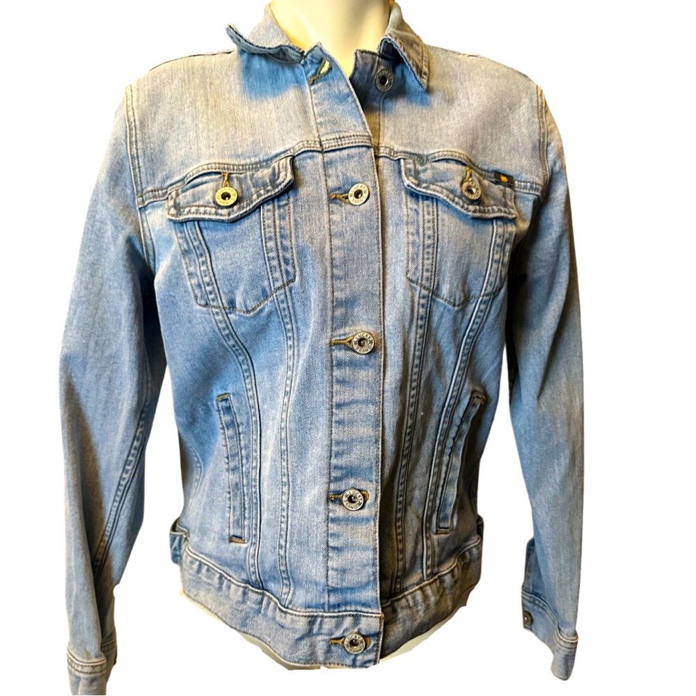 LUCKY BRAND DENIM JACKET (size medium)